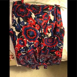 Lucky brand floral button down sleeveless top